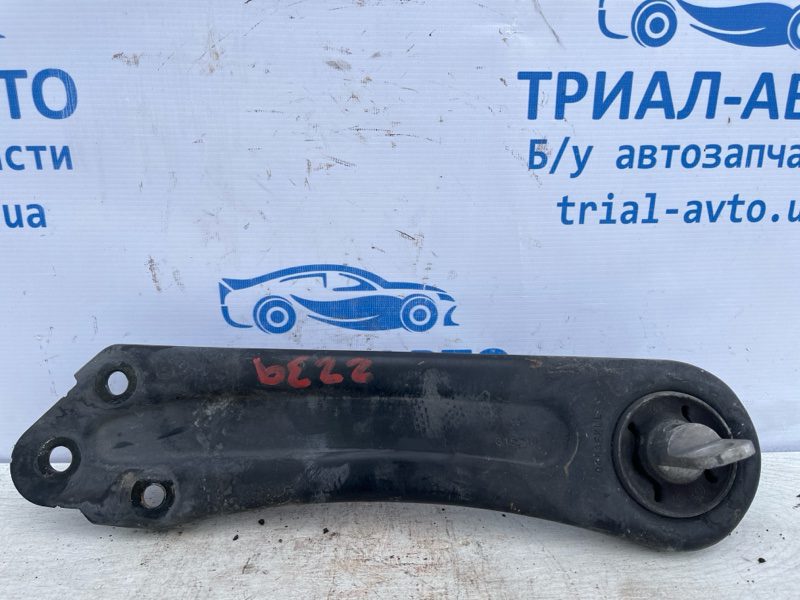 Рычаг задней подвески продольный левый Jeep Cherokee 2013-2019 5090045AF (Арт. 73273) Рычаг задней подвески продольный левый Jeep Cherokee 2013-2019 5090045AF (Арт. 73273)