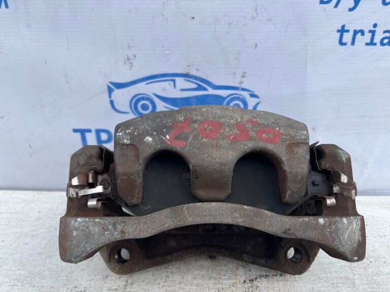 Суппорт передний правый Infiniti QX60 2013-2021 410013JA0A (Арт. 73349)