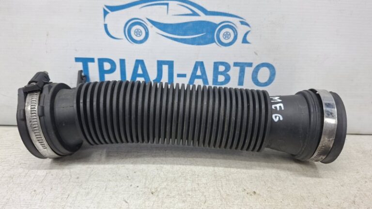 Патрубок воздушного фильтра Renault Megane 2008-2016  (Арт. 73435)