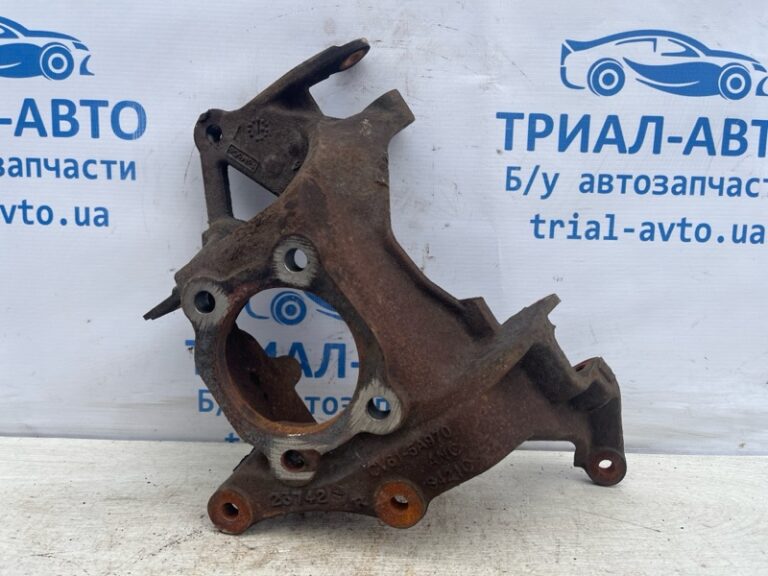Цапфа задняя правая Ford Escape 2012-2019  (Арт. 73455)