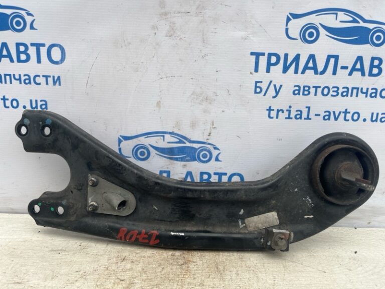 Рычаг задней подвески продольный левый Kia Optima 2010-2016  (Арт. 73467)