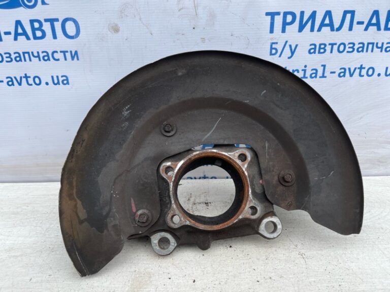Кулак поворотный правый без ступицы Dodge Journey 2007-2020  (Арт. 73507)