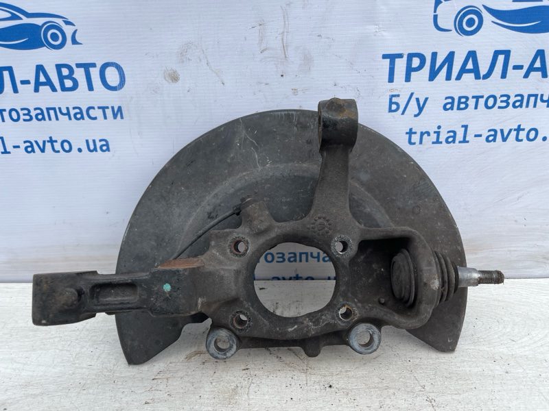 Кулак поворотный правый без ступицы Dodge Journey 2007-2020 (Арт. 73507) Кулак поворотный правый без ступицы Dodge Journey 2007-2020 (Арт. 73507)