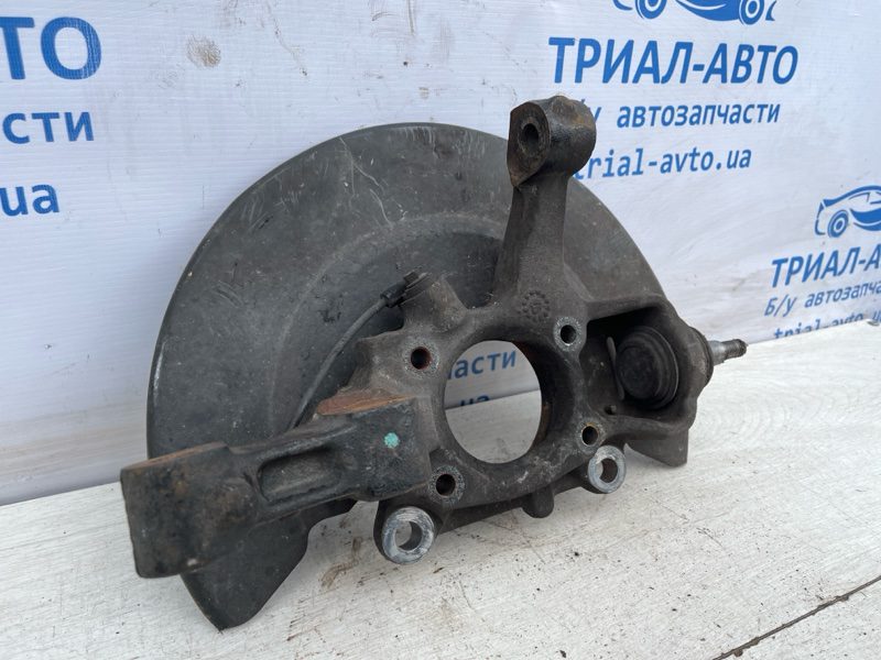 Кулак поворотный правый без ступицы Dodge Journey 2007-2020 (Арт. 73507) Кулак поворотный правый без ступицы Dodge Journey 2007-2020 (Арт. 73507)