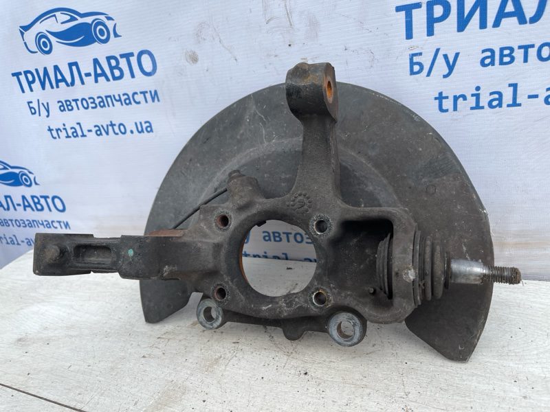 Кулак поворотный правый без ступицы Dodge Journey 2007-2020 (Арт. 73507) Кулак поворотный правый без ступицы Dodge Journey 2007-2020 (Арт. 73507)