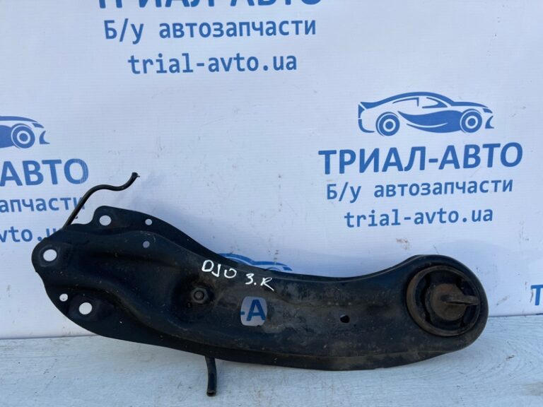 Рычаг задней подвески продольный правый Dodge Journey 2007-2020 5085416AF (Арт. 73630)