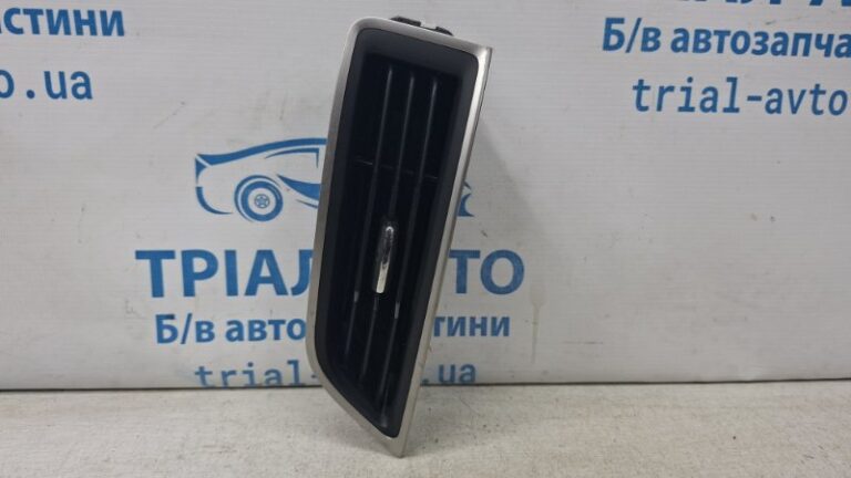 Дефлектор обдува Ford Edge 2 2.0 БЕНЗИН ENR90 2015 лев. (б/у)