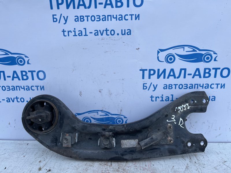 Рычаг задней подвески продольный правый Hyundai Santa fe 2012-2019 552802P250 (Арт. 73750) Рычаг задней подвески продольный правый Hyundai Santa fe 2012-2019 552802P250 (Арт. 73750)