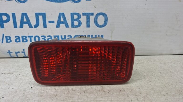Катафот правый Mitsubishi Lancer 2003-2009  (Арт. 73874)