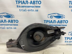 Рычаг задней подвески нижний поперечный (под пружину) Acura MDX YD2 3.7 БЕНЗИН J37A1 2006 (б/у)