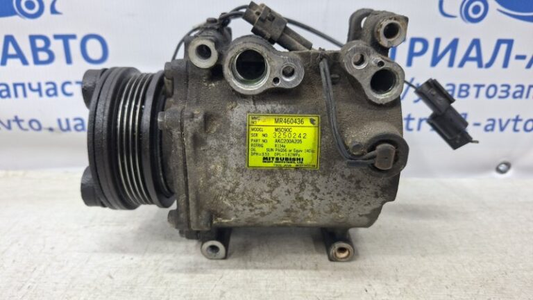 Компрессор кондиционера Mitsubishi Lancer 2003-2009 MR460111 (Арт. 74042)