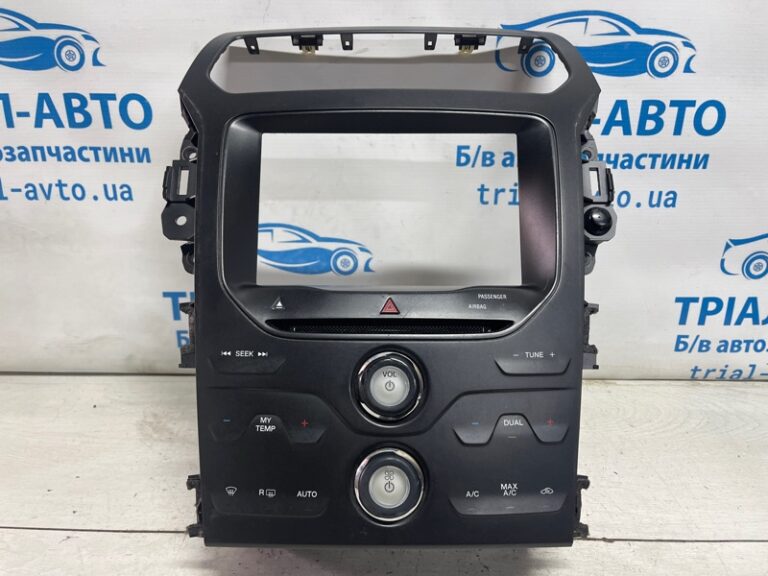 Блок управления климат-контролем Ford Explorer 2011-2019 BB5T18A802B (Арт. 74114)