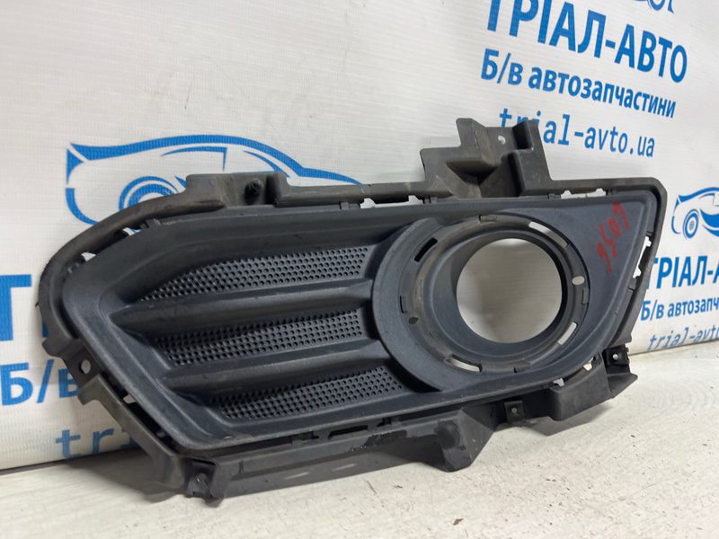 Решетка противотуманки правая Ford Fusion USA 2013-2020 DS7Z17B814BA (Арт. 74178) Решетка противотуманки правая Ford Fusion USA 2013-2020 DS7Z17B814BA (Арт. 74178)