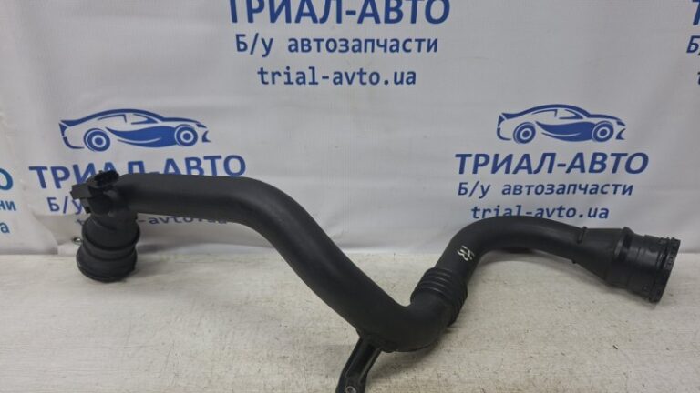 Патрубок интеркулера Renault Megane 2008-2016 82009814987 (Арт. 74287)