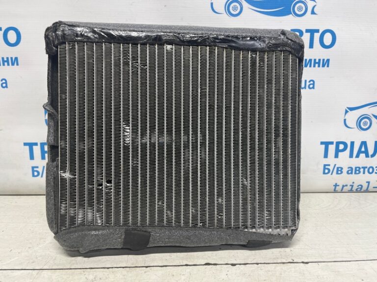 Испаритель кондиционера Ford Explorer 2011-2019 DB5Z-18C424-B (Арт. 74305)