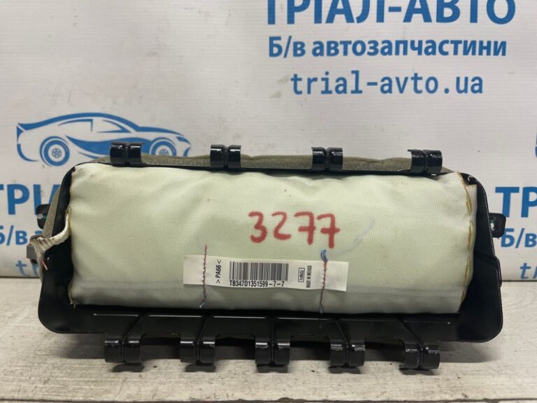 Подушка безопасности в торпеду Ford Explorer 2011-2019 DB5Z-78044A74-C (Арт. 74346)