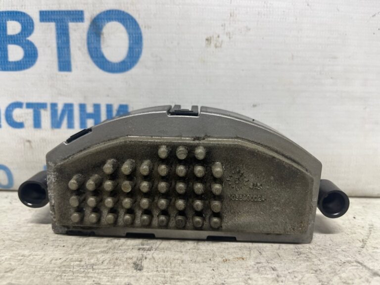 Резистор печки Jeep Cherokee 2013-2019 68223049AA (Арт. 74348)