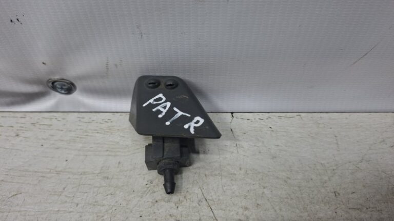 Омыватель фары правый Nissan Pathfinder 2004-2014 28641EB300 (Арт. 74491)