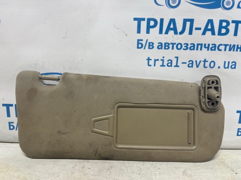 Козырек солнцезащитный правый Kia Sorento 2009-2021 852201U150UP (Арт. 74586)