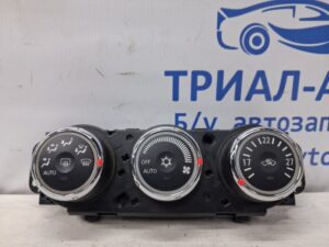 Блок управления кондиционером Mitsubishi Outlander 2007-2012 7820A082XC (Арт. 74606)