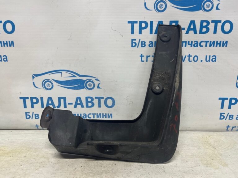 Брызговик Hyundai Santa fe DM 2.4 БЕНЗИН G4KJ 2012 перед. прав. (б/у)