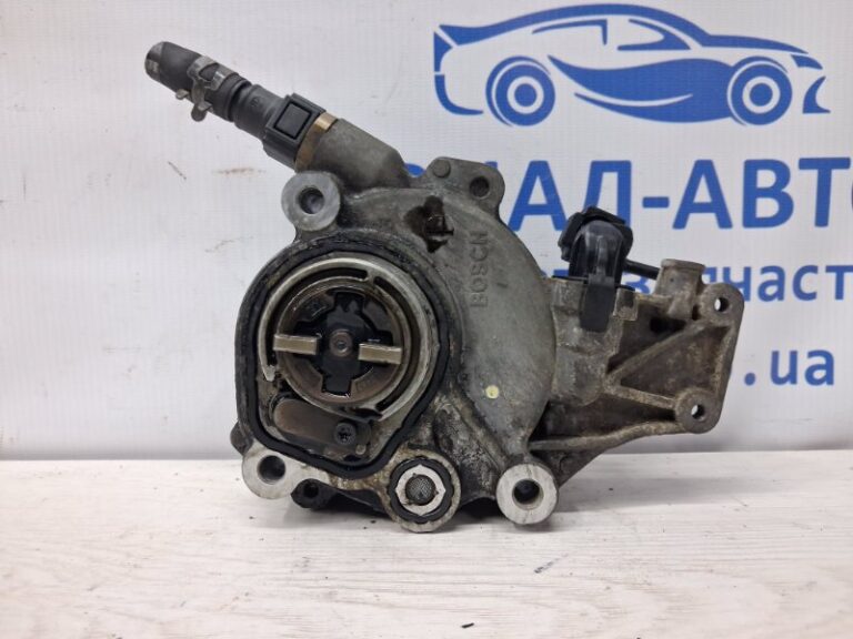 Насос вакуумный Mitsubishi Outlander 2007-2012 MN982416 (Арт. 74645)