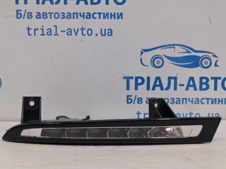 Фара противотуманная левая Renault Megane 2008-2016 266052869R (Арт. 74717)