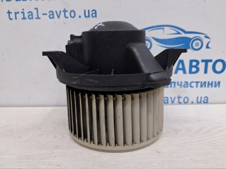 Моторчик печки Nissan Pathfinder 2004-2014  (Арт. 74839)
