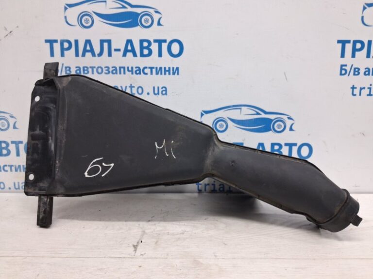 Воздухозаборник Mitsubishi Lancer 2003-2009  (Арт. 74885)