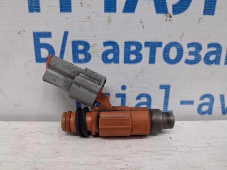 Форсунка топливная Mitsubishi Lancer 2003-2009  (Арт. 74888)