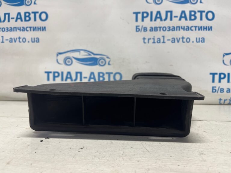Воздухозаборник Kia Sorento 2014-2020  (Арт. 74941)