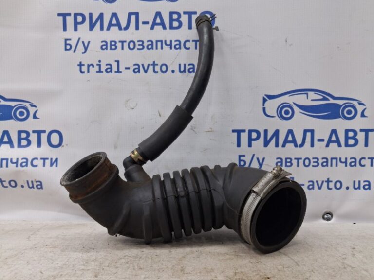 Патрубок воздушного фильтра Mitsubishi L200 2006-2015  (Арт. 74969)