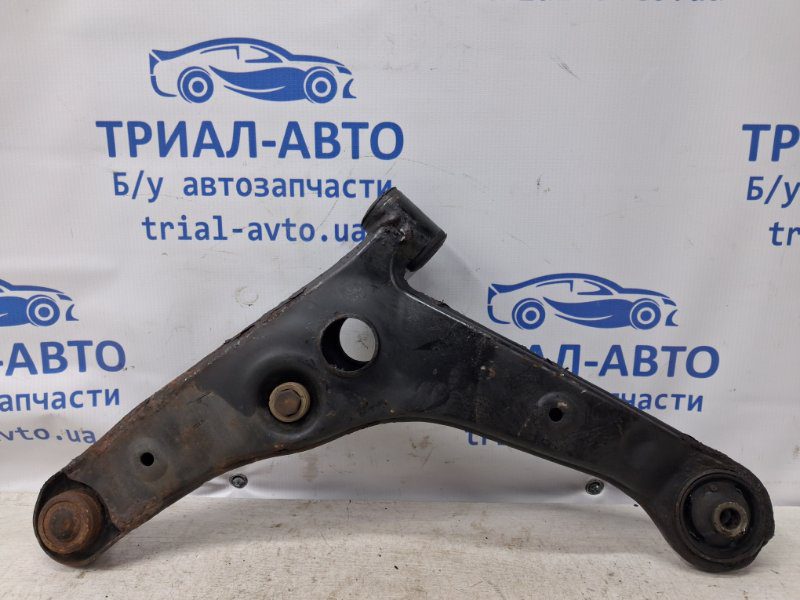 Рычаг правый Mitsubishi Lancer 2003-2009 (Арт. 74975) Рычаг правый Mitsubishi Lancer 2003-2009 (Арт. 74975)