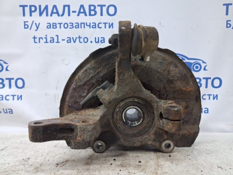 Кулак поворотный правый со ступицей Mitsubishi Lancer 2003-2009  (Арт. 74984)