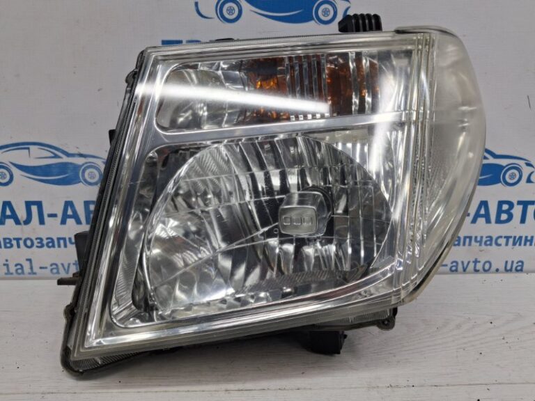 Фара левая Nissan Pathfinder 2004-2014 26060EB303 (Арт. 75186)
