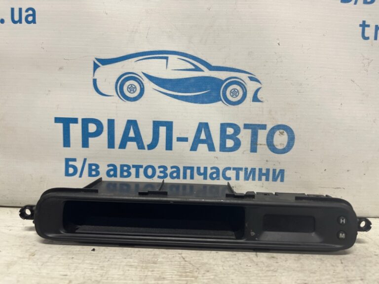 Часы Kia Optima 2010-2016 945102TAA0 (Арт. 75297)