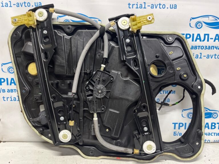 Стеклоподъемник передний правый Jeep Compass 2016-2020 68292082AA (Арт. 75368)