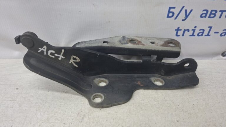 Петля капота правая SsangYong Actyon 2005-2010 6182031000 (Арт. 75404)