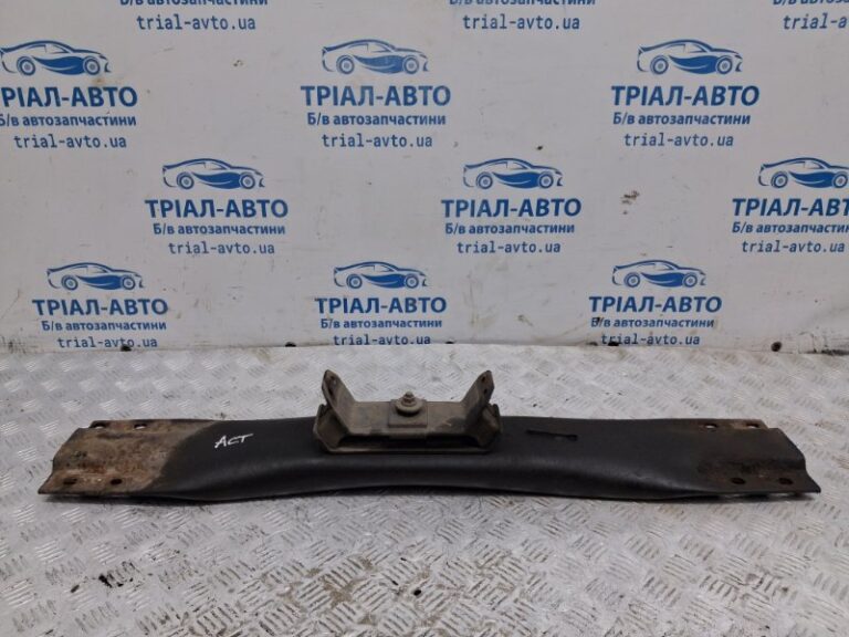 Балка передняя поперечная SsangYong Actyon 2005-2010 4028009A01 (Арт. 75410)
