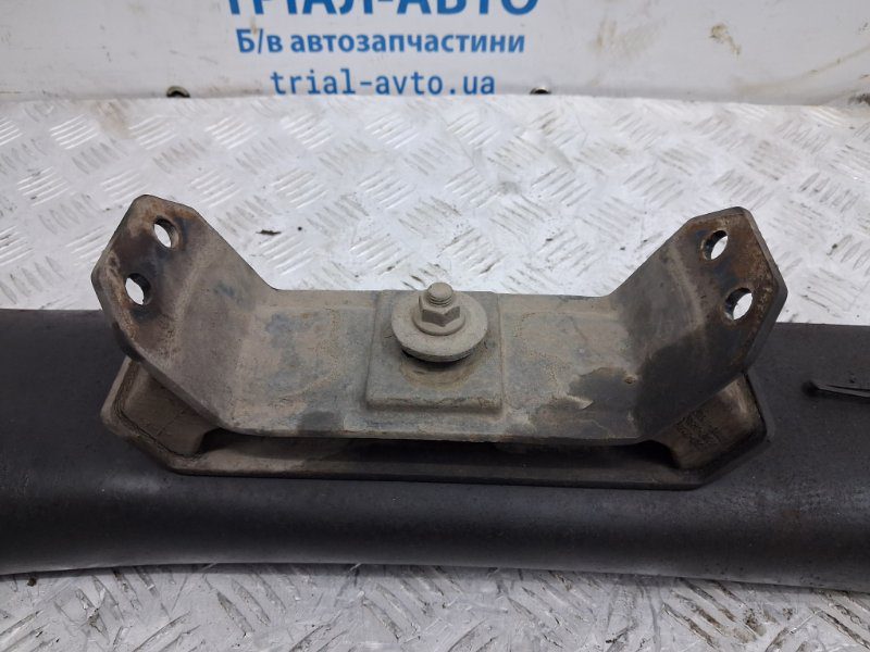 Балка передняя поперечная SsangYong Actyon 2005-2010 4028009A01 (Арт. 75410) Балка передняя поперечная SsangYong Actyon 2005-2010 4028009A01 (Арт. 75410)