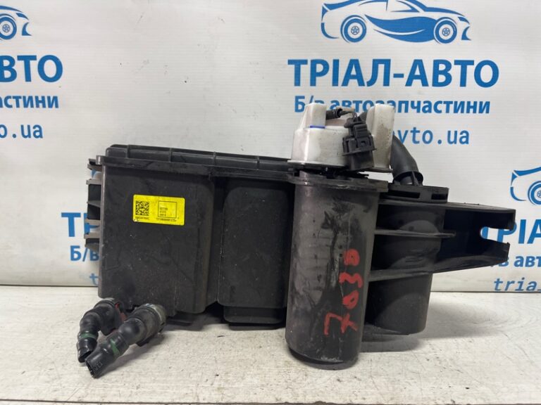 Абсорбер паров топлива Jeep Compass 2016-2020 68339700AC (Арт. 75559)