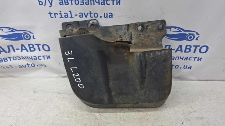 Брызговик задний левый Mitsubishi L200 2006-2015 MN117453 (Арт. 75605)