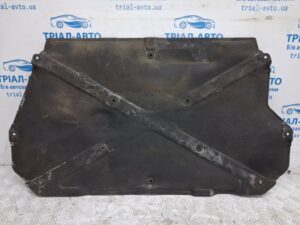 Обшивка капота Mitsubishi Pajero Wagon 1999-2006 MR436631 (Арт. 75724)