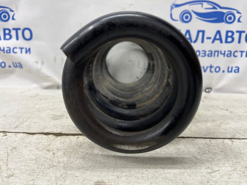 Пружина передняя Mitsubishi Pajero Wagon 1999-2006 MN125251 (Арт. 75859) Пружина передняя Mitsubishi Pajero Wagon 1999-2006 MN125251 (Арт. 75859)