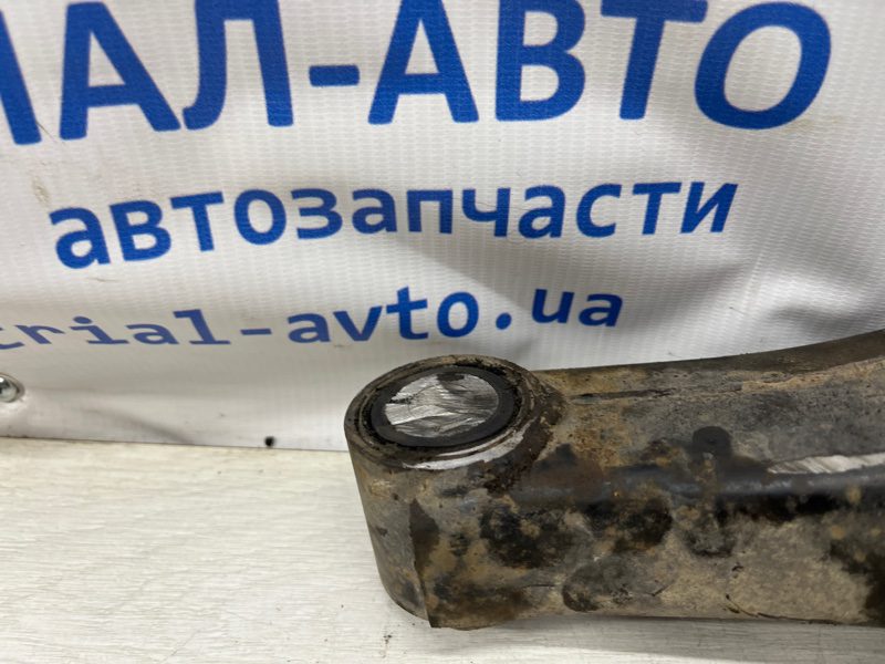 Рычаг задней подвески нижний поперечный (под пружину) Mitsubishi Pajero Wagon 1999-2006 MR418558 (Арт. 75918) Рычаг задней подвески нижний поперечный (под пружину) Mitsubishi Pajero Wagon 1999-2006 MR418558 (Арт. 75918)