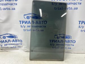 Стекло двери задней левой (форточка) Mitsubishi Pajero Wagon 1999-2006 MR436987 (Арт. 75958)