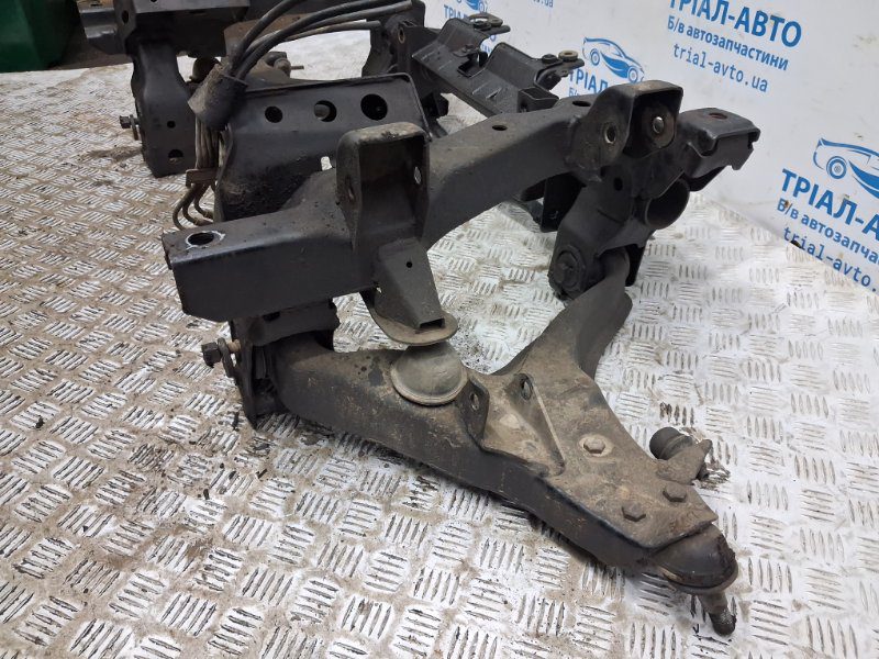 Балка передней подвески Mitsubishi Pajero Wagon 1999-2006 4000A209 (Арт. 75988) Балка передней подвески Mitsubishi Pajero Wagon 1999-2006 4000A209 (Арт. 75988)