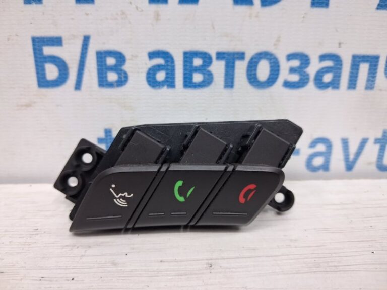 Кнопки руля Hyundai Santa fe 2012-2019 39S293N000 (Арт. 76103)