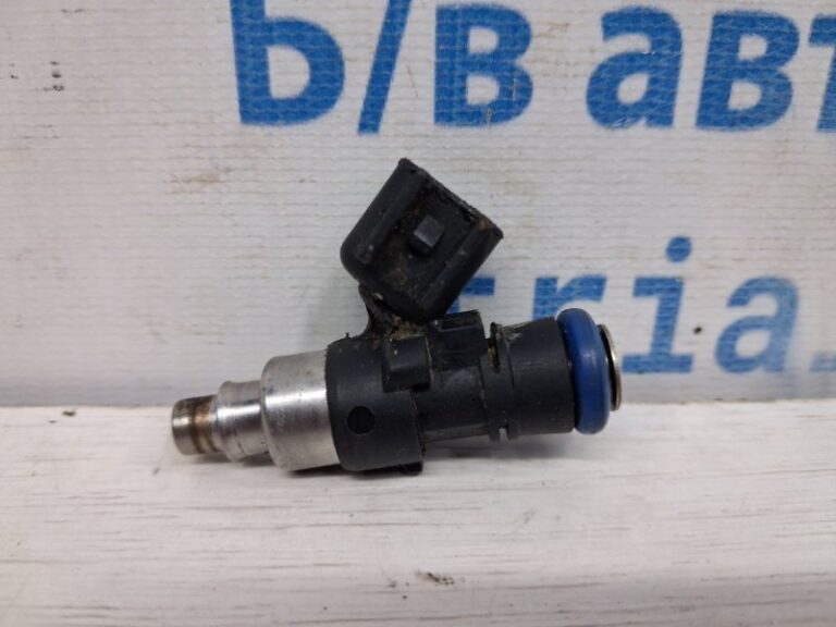 Форсунка топливная Mazda CX 9 2006-2015 CY0113250 (Арт. 76277)