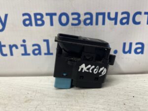 Кнопка стеклоподъемника Honda Accord 2002-2008 35770SDAA21 (Арт. 76324)